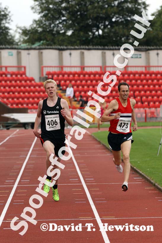 Mens junior and senior 1500 metres at the Gateshead Tartan Games Open.